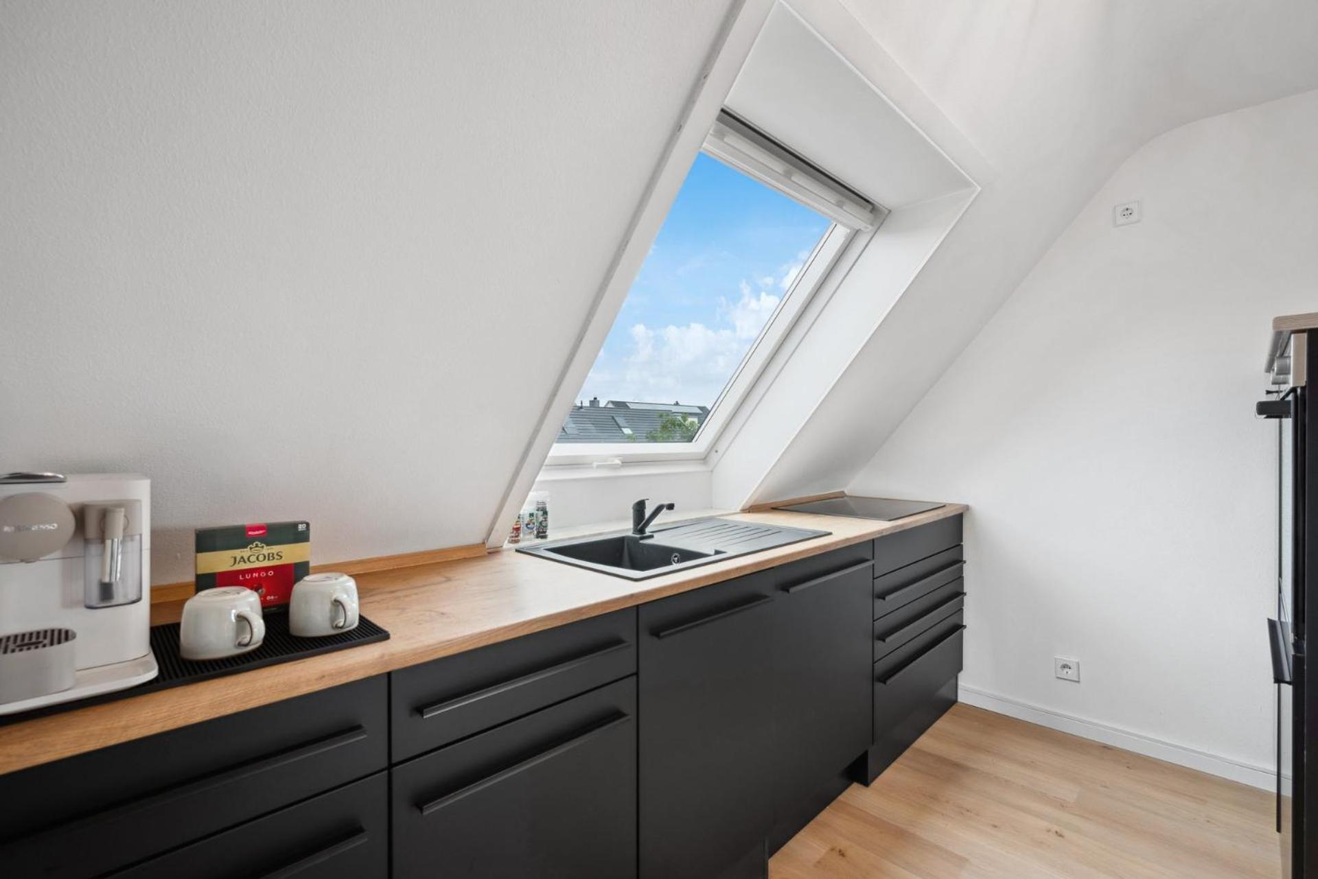 Malu Rooms - Top Lage, Kostenloser Parkplatz, Klima, Netflix, 24H Checkin Ludwigsburg Dış mekan fotoğraf